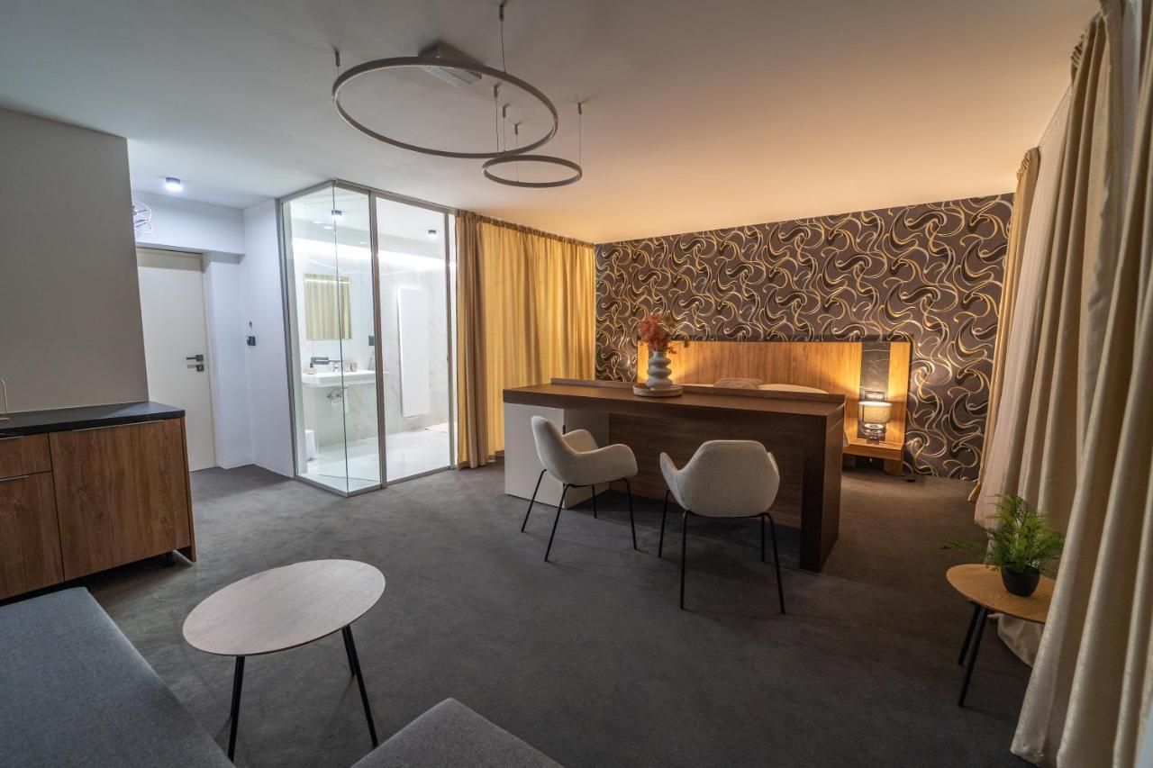 Hotel Zemplin Trebisov Extérieur photo