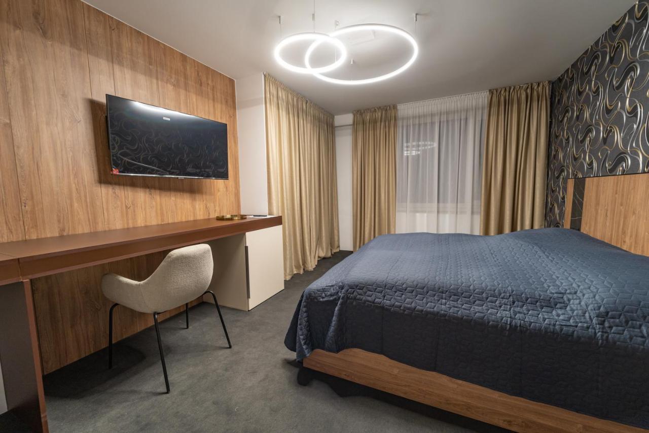 Hotel Zemplin Trebisov Extérieur photo